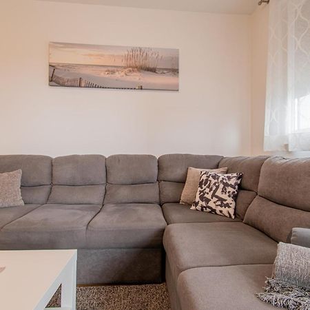 דירות Flexible Selfcheckins 42 - Zagreb - Luxury - Garage Parking - Loggia - Brand New מראה חיצוני תמונה