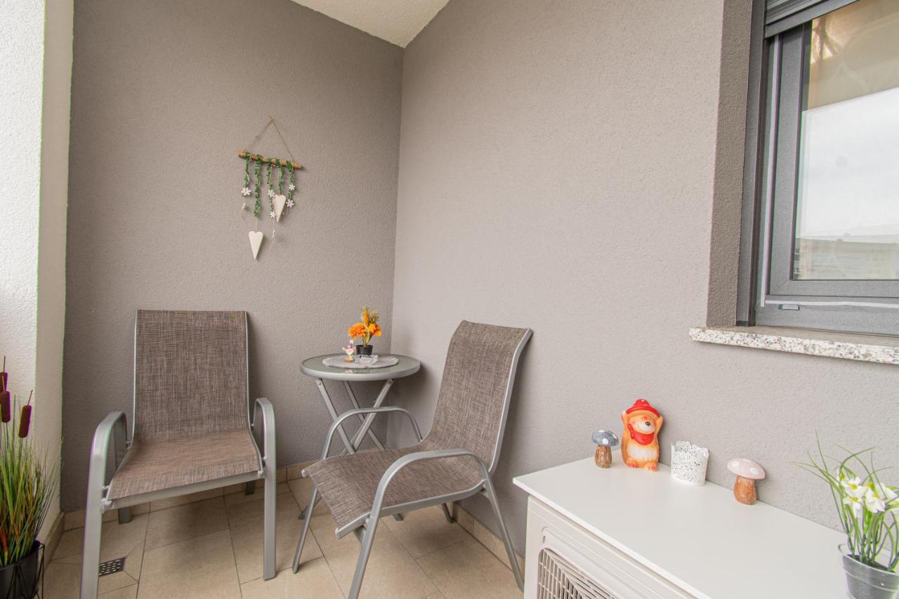 דירות Flexible Selfcheckins 42 - Zagreb - Luxury - Garage Parking - Loggia - Brand New מראה חיצוני תמונה